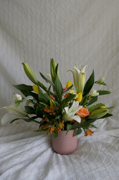 Deluxe - Bright & Cheerful - Designer's Choice Vase Arrangement